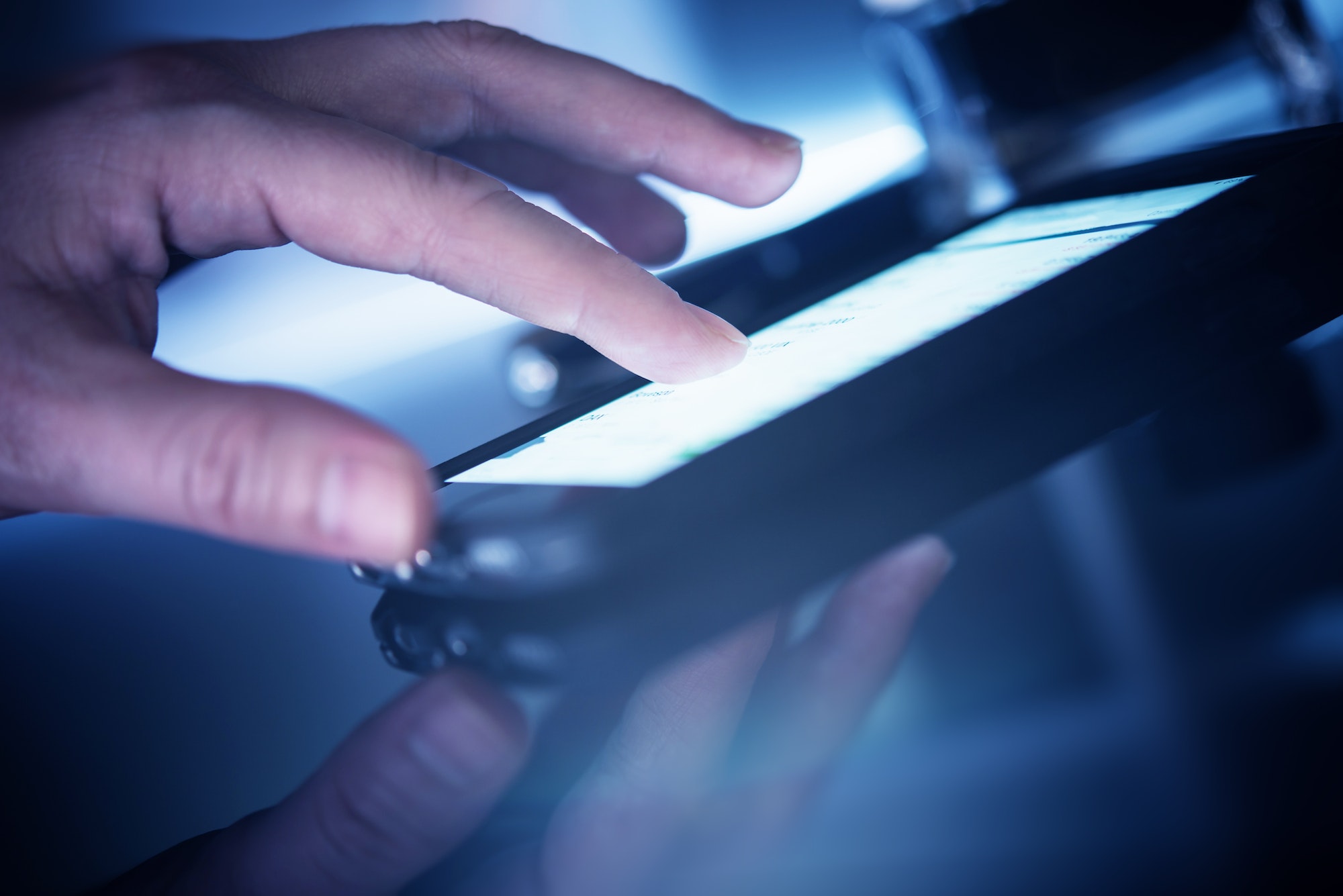 using mobile smartphone app