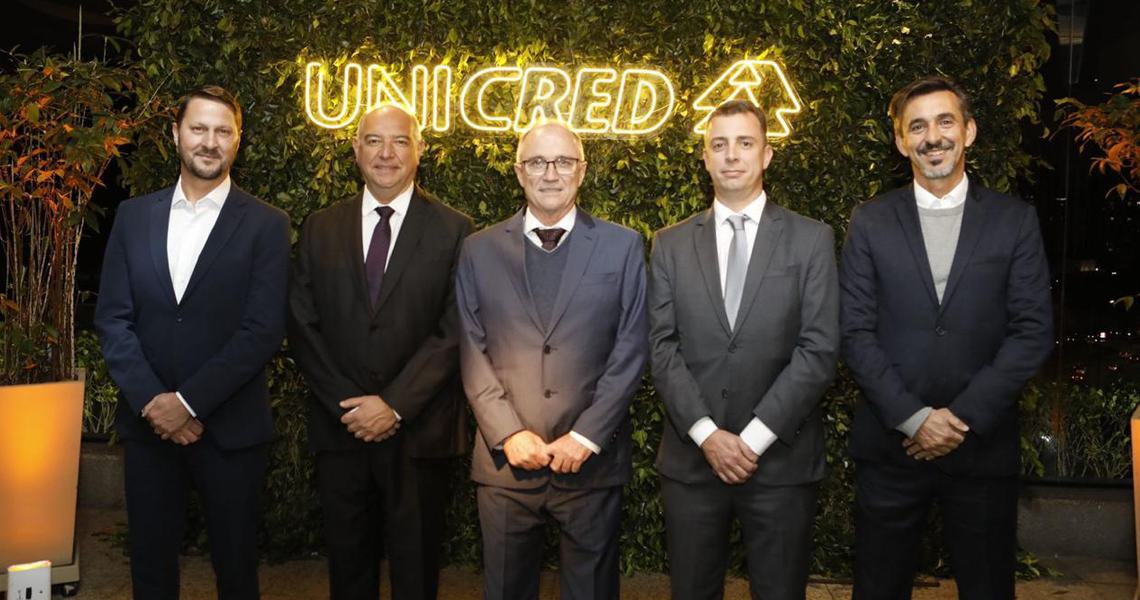 Instituição financeira cooperativa apresenta seu novo Presidente e Conselho de Administração img 1 19