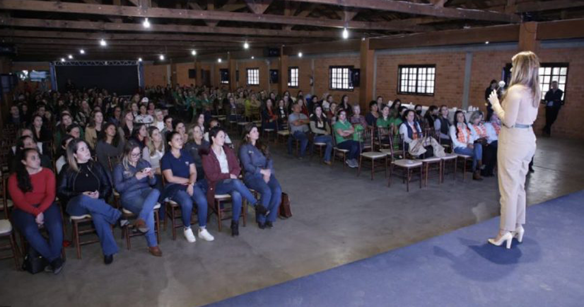 Agroleite 2022: Painel da Mulher Cooperativista destaca autodesenvolvimento feminino no agronegócio img 8 7