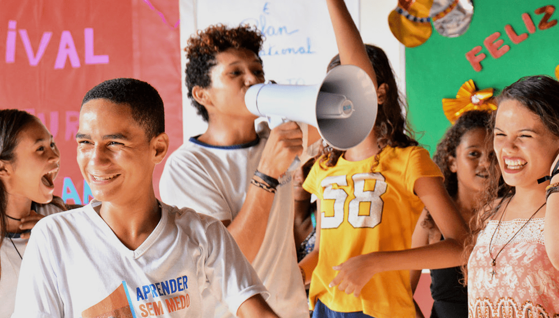 Programa Social de cooperativa contribui para projeto educacional em instituição beneficente