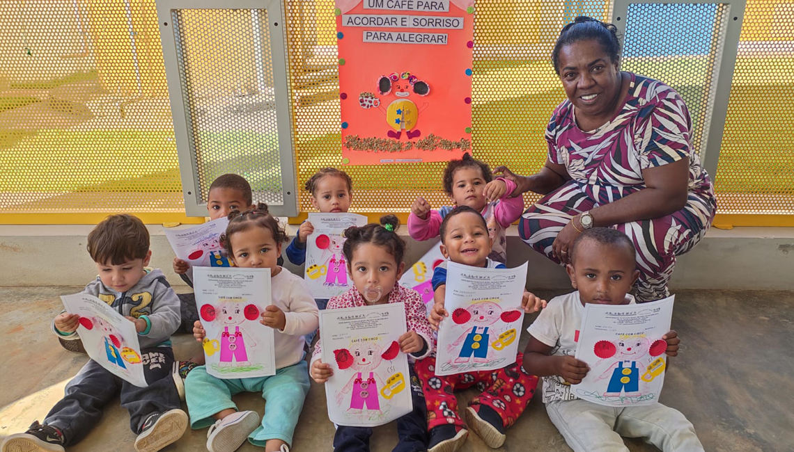 Cooperativa leva cultura para escolas públicas municipais de Três Pontas