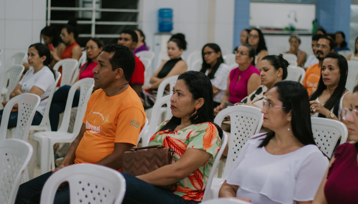 Cooperativa educacional promove encontro sobre prevenção da violência nas escolas Cooperativa educacional promove encontro sobre prevenção da violência nas escolas