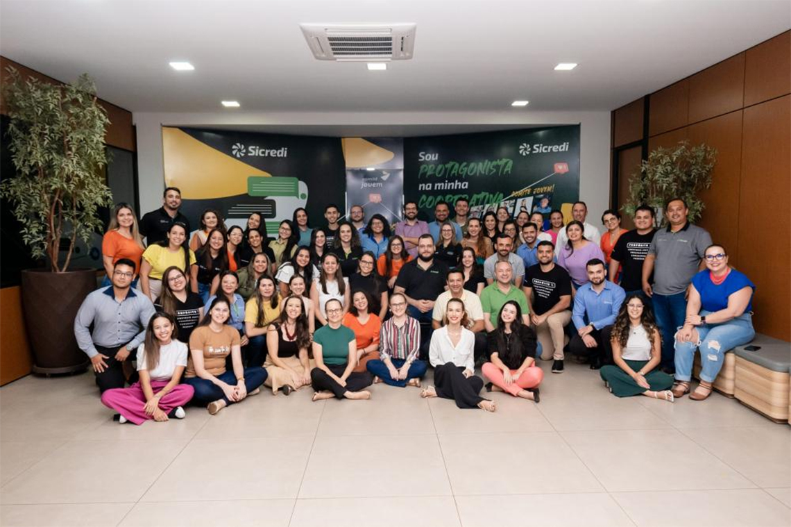 Cooperativa de crédito adere ao programa Felicidade Interna do Cooperativismo sicredi