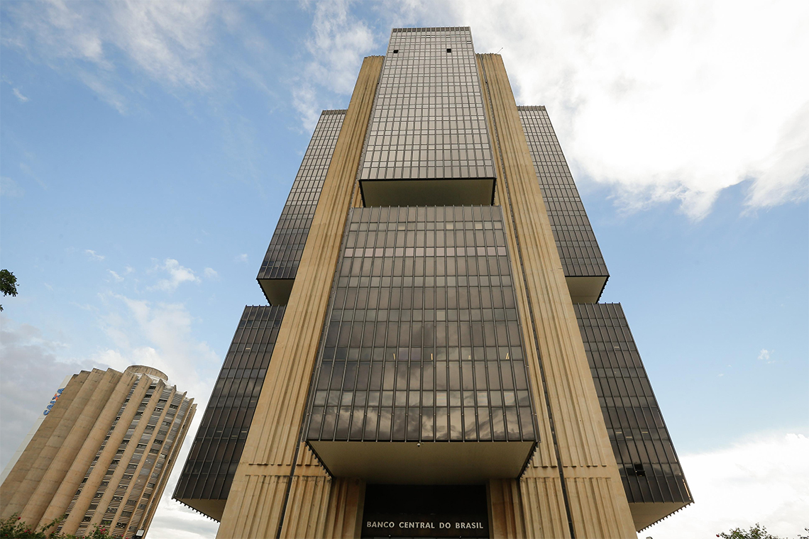 Atuação do cooperativismo no Plano Safra e LC 196 é discutida com Banco Central Atuação do cooperativismo no Plano Safra e LC 196 é discutida com Banco Central