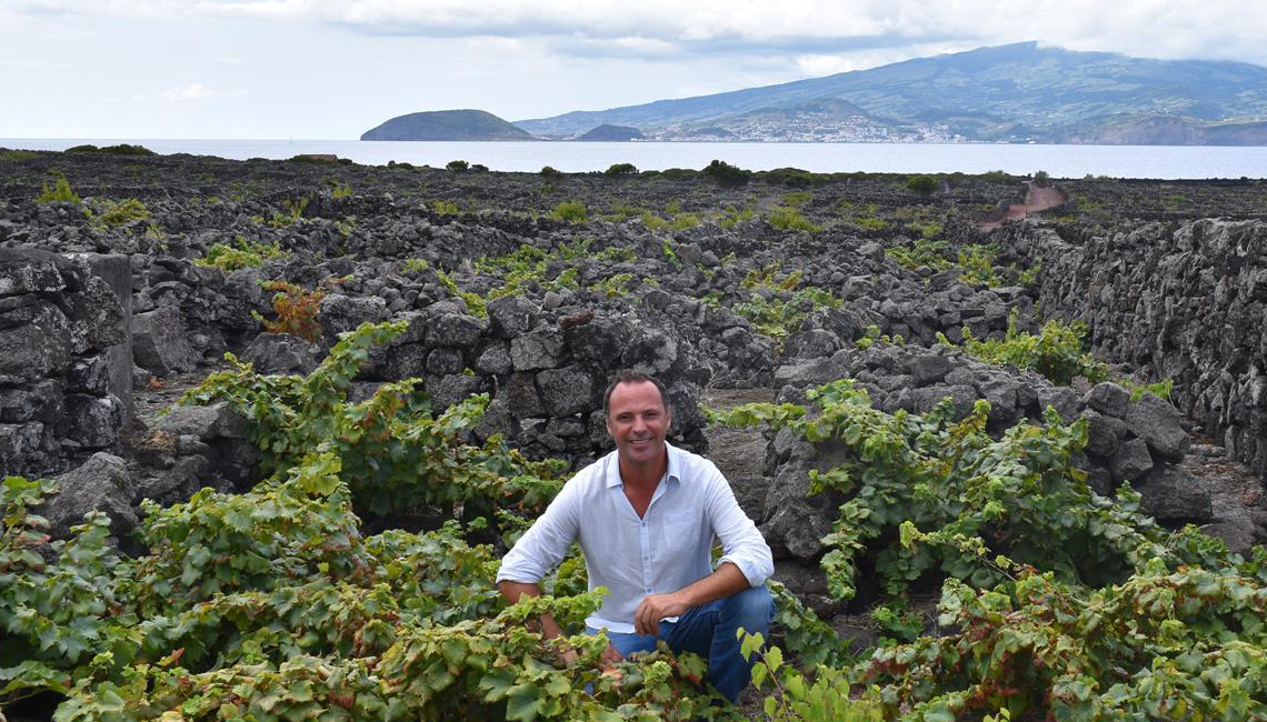 Conheça a história da cooperativa que transforma vidas na Ilha do Pico Conheça a história da cooperativa que transforma vidas na Ilha do Pico
