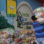 Cooperativas entregam seis toneladas de alimentos à entidades sociais