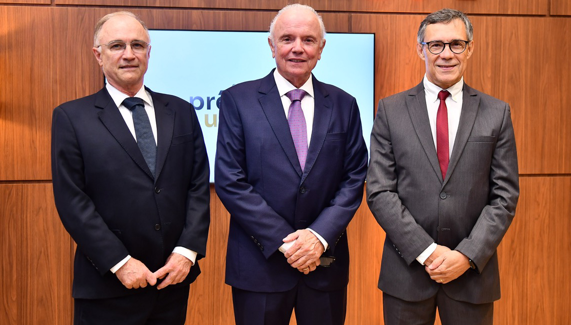 Cooperativa de crédito inaugura sua primeira agência premium em Manaus Cooperativa de crédito inaugura sua primeira agência premium em Manaus