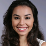 Julia Ghizzi é Data Scientist da 4intelligence