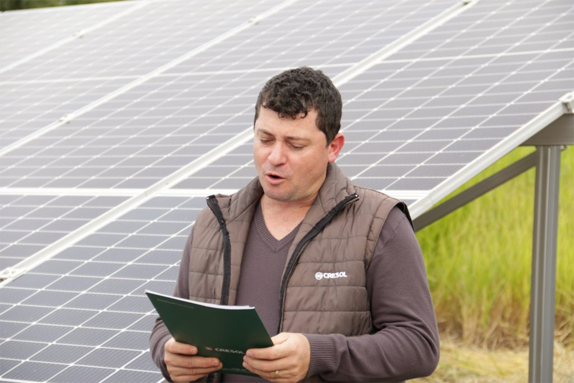 Cooperativa inaugura usina de energia solar em município gaúcho Cooperativa inaugura usina de energia solar em município gaúcho