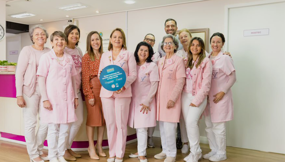 Cooperativa doa mais de R$ 650 mil para 68 entidades sociais