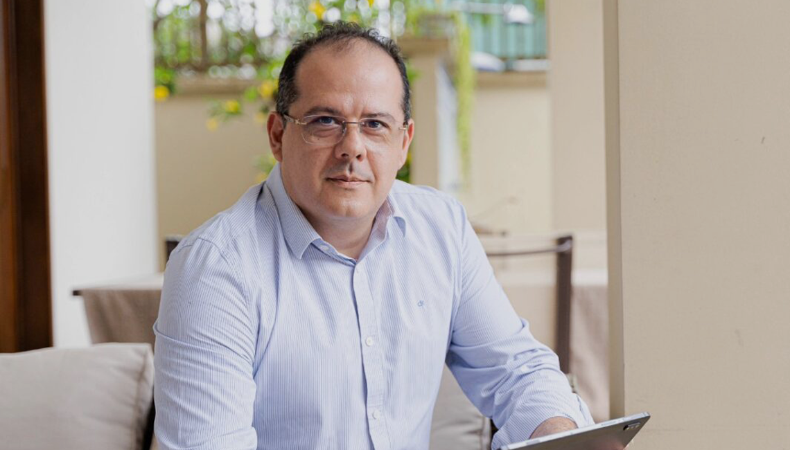 Marcelo Vieira Martins é autor e CEO da Unicred União