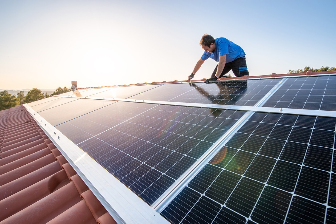 Cooperativa de crédito adota sistema de energia solar em unidade Cooperativa de crédito adota sistema de energia solar em unidade