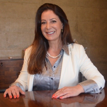 Rosemary França Vianna é Country Manager da TÜV Rheinland Brasil