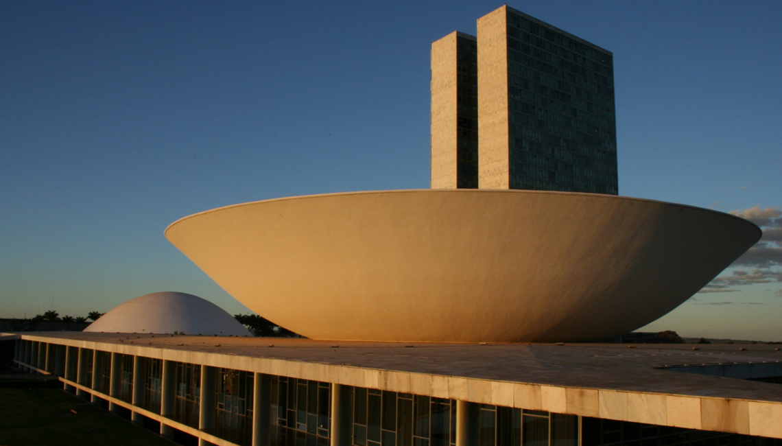 Crescimento do protagonismo das cooperativas ganha destaque na Câmara