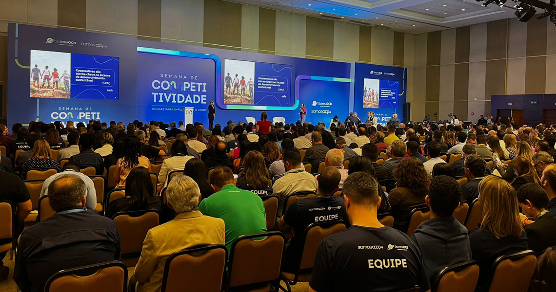 Semana da Competitividade destaca desafios e avanços para as cooperativas brasileiras Semana da Competitividade destaca desafios e avanços para as cooperativas brasileiras