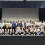 Alunos constituem a cooperativa mirim em Dois Vizinhos, no Paraná