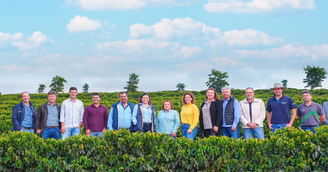 Cooperativa e produtores do Cerrado Mineiro na vanguarda da inovação e sustentabilidade Cooperativa e produtores do Cerrado Mineiro na vanguarda da inovação e sustentabilidade