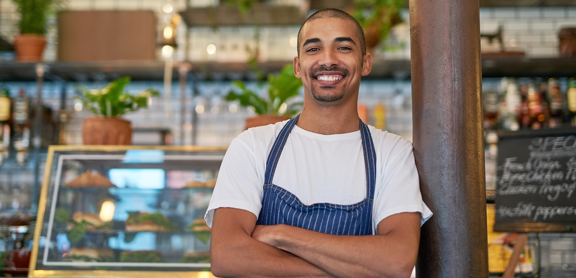 Cooperativa firma parceria para apoiar associados na administração de seus negócios