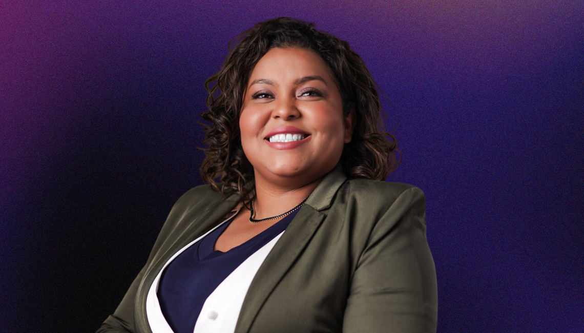 Elisangela Rodrigues é Fundadora da Tribo das Antônias