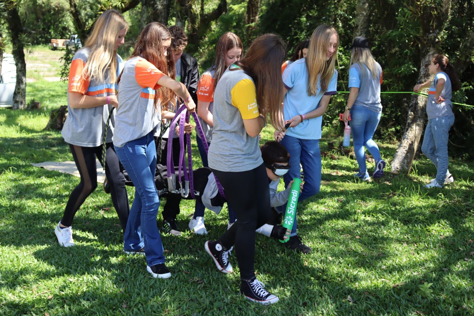 Encontro de cooperativas escolares mobiliza jovens em prol do cooperativismo