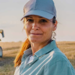 Colaboradora de cooperativa é destaque em ranking da Forbes das 100 mulheres doutoras do Agro