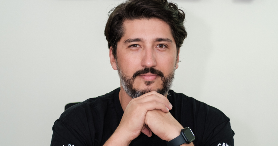Filipe Bento é CEO da Br24 (Bitrix24 Brazil)