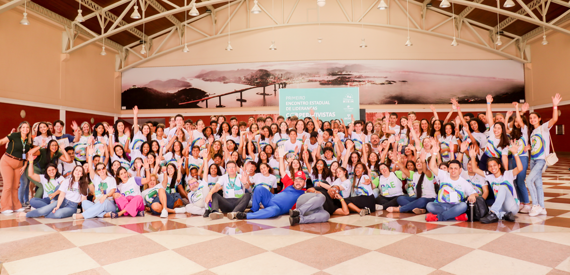 Lideranças de dez cooperativas mirins se reúnem no Espírito Santo Lideranças de dez cooperativas mirins se reúnem no Espírito Santo