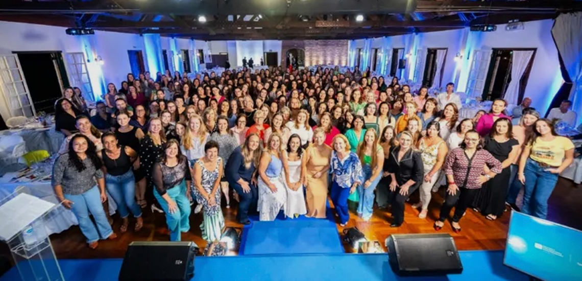 Cooperativa celebra 15 anos de Comissão da Mulher Cooperativista 4 12