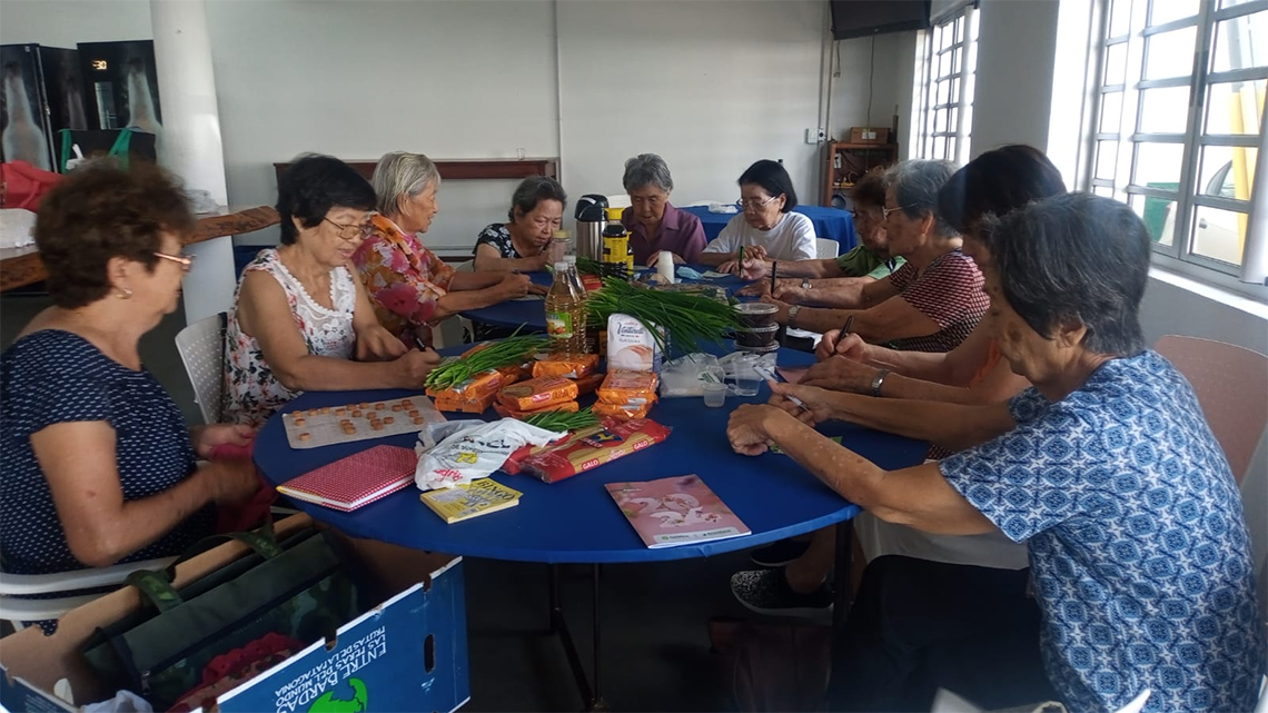 Interação e alegria através do cooperativismo Interação e alegria através do cooperativismo